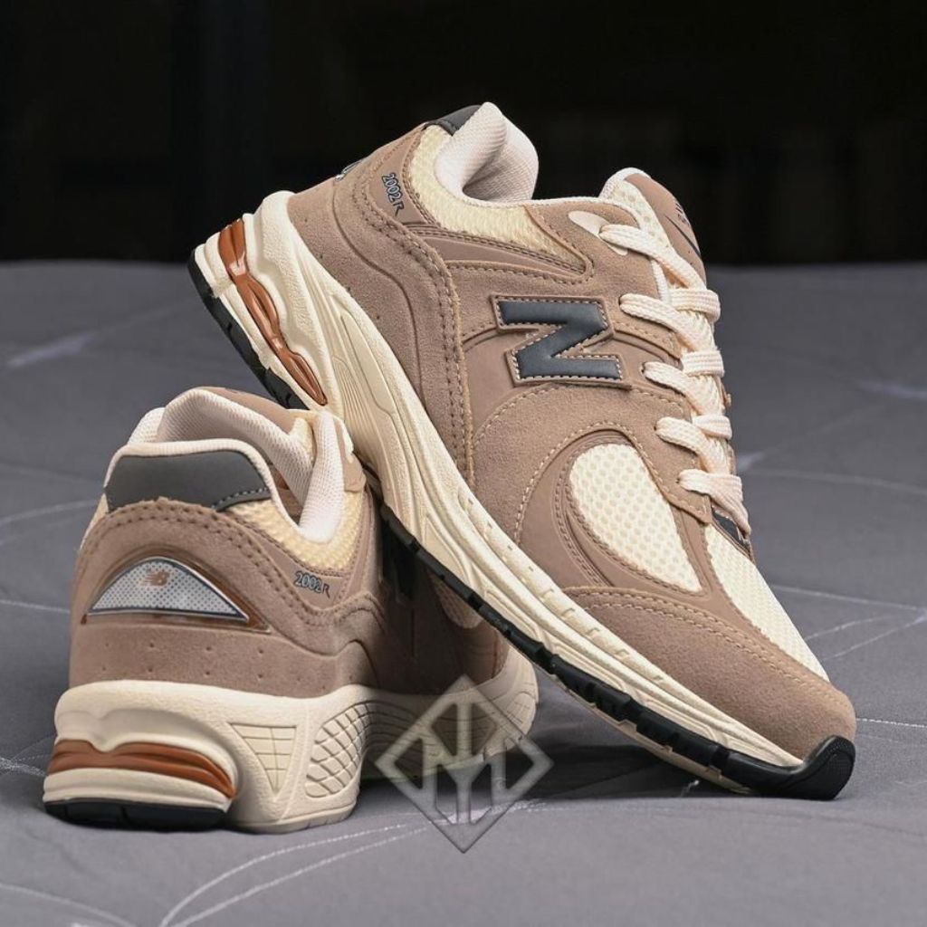 New Balance 2002