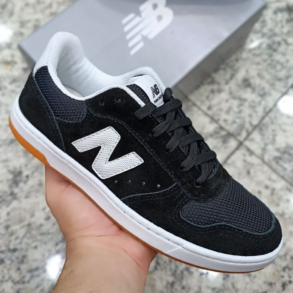 New Balance 300