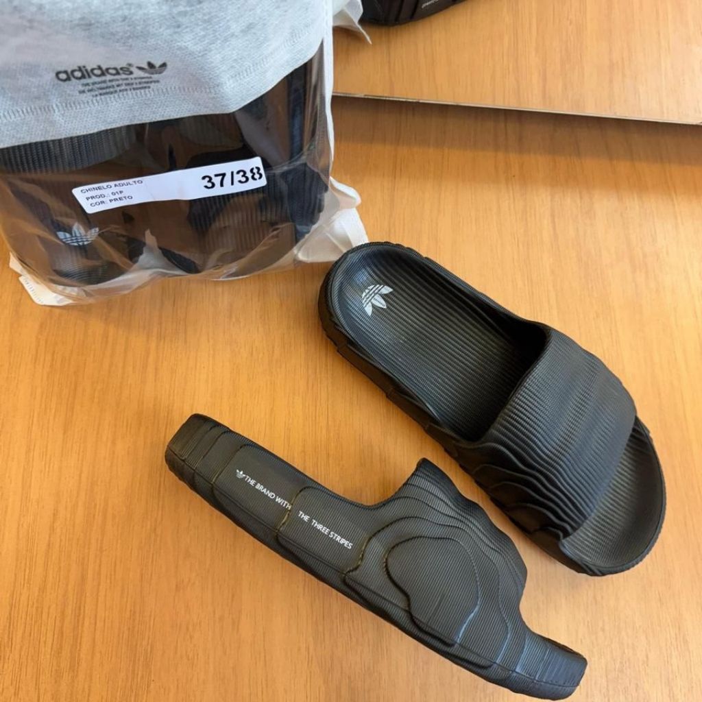 Adidas Chinelas